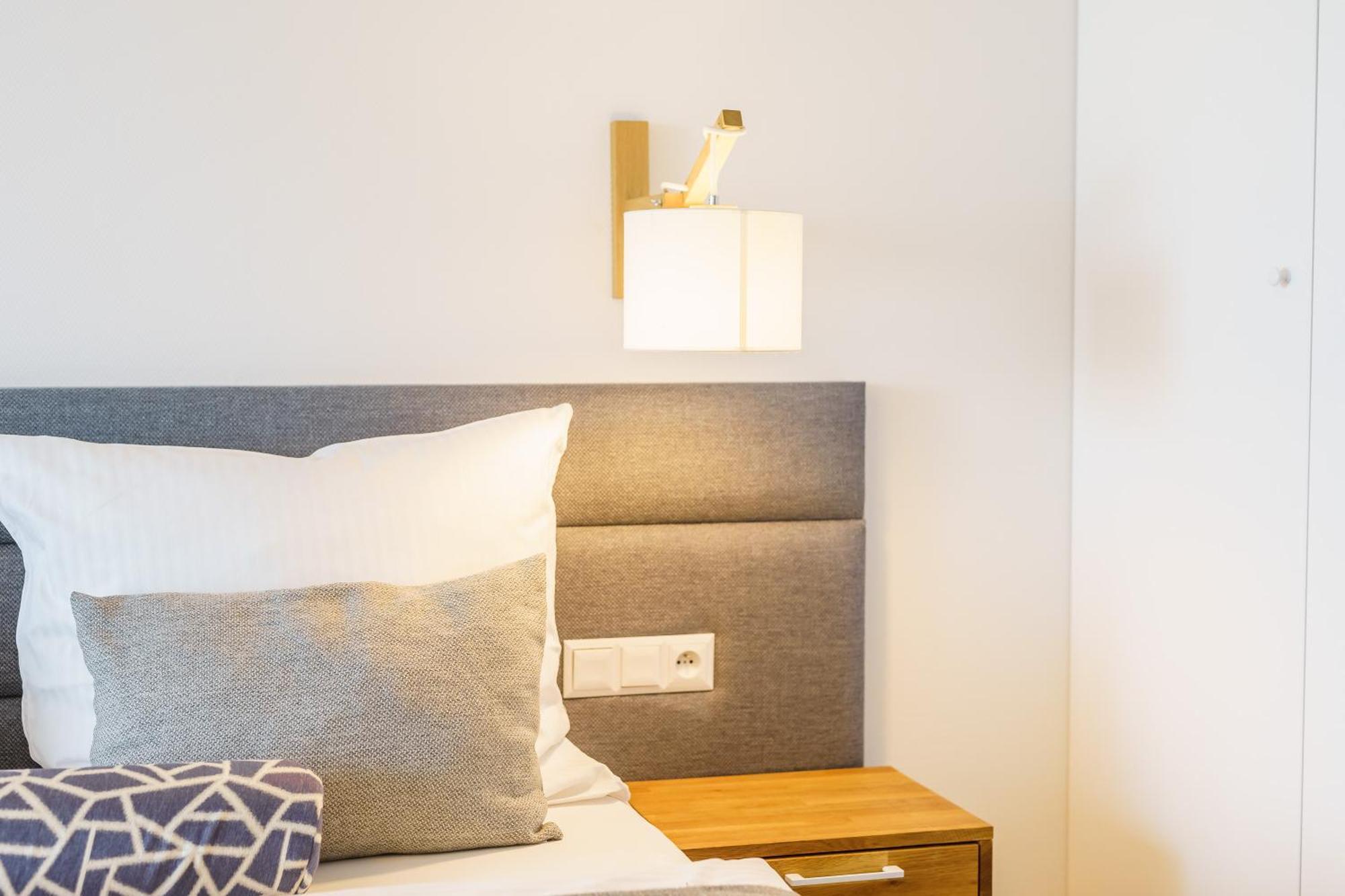 Apartment Aquamarina Prima Deluxe With Sea View By Renters