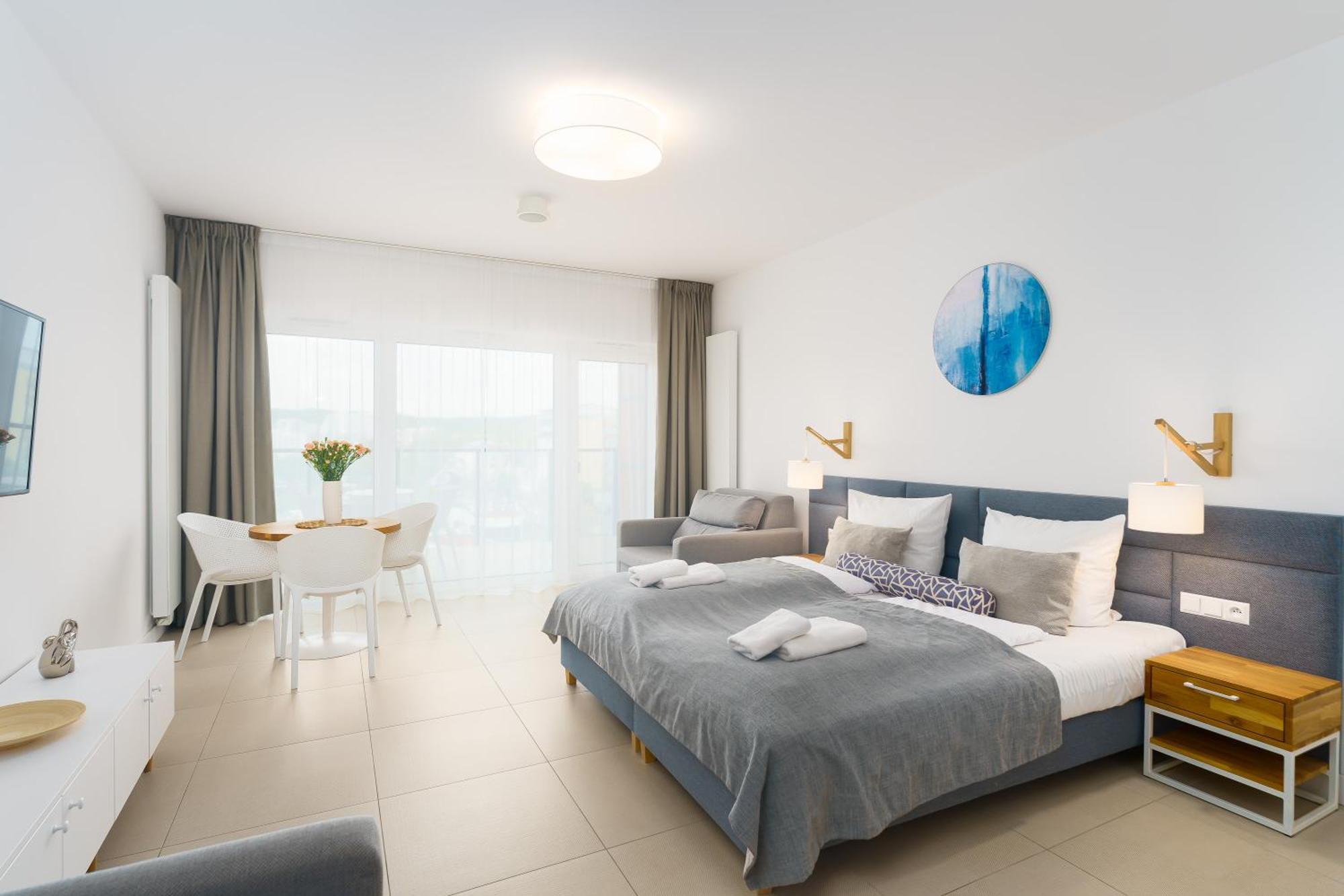 Aquamarina Prima Deluxe With Sea View By Renters *
